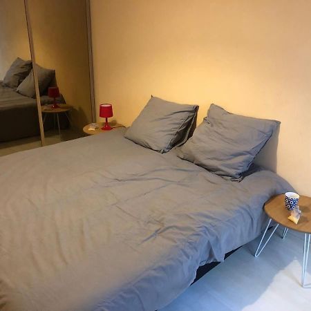 Magnifique Appartement Tout Equipe - 6 Personnes Le Puy-en-Velay Exterior foto