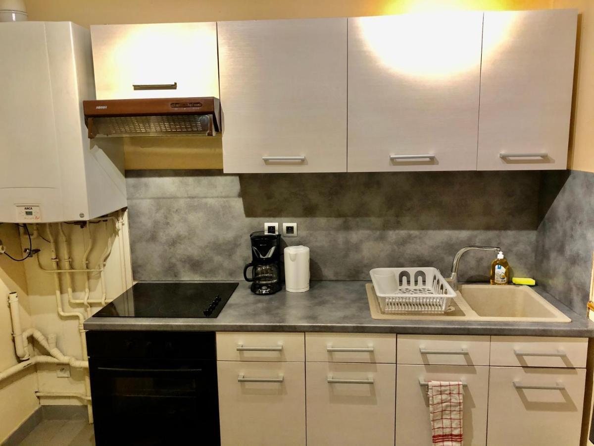 Magnifique Appartement Tout Equipe - 6 Personnes Le Puy-en-Velay Exterior foto
